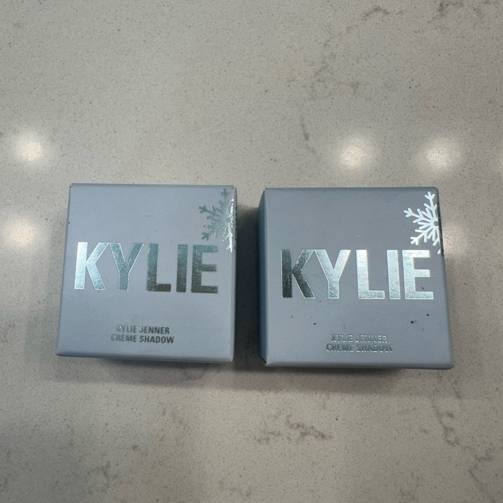 Kylie Cosmetics Slay Bells Creme Shadow Set